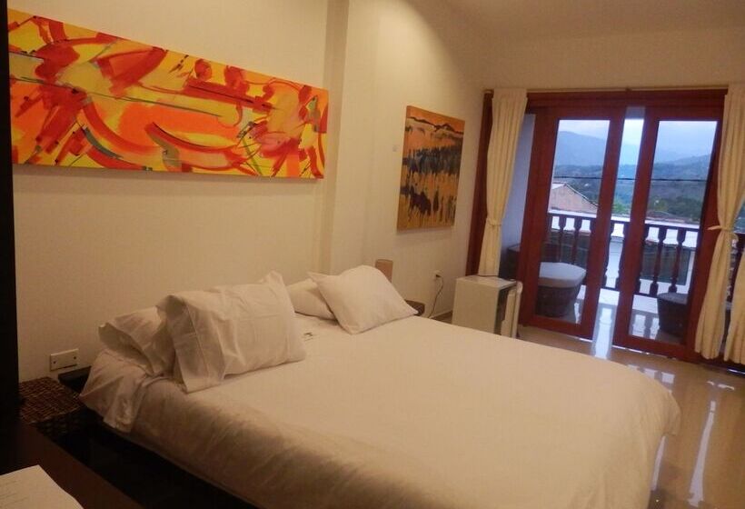 标准三人间, Terrazas De San Agustin