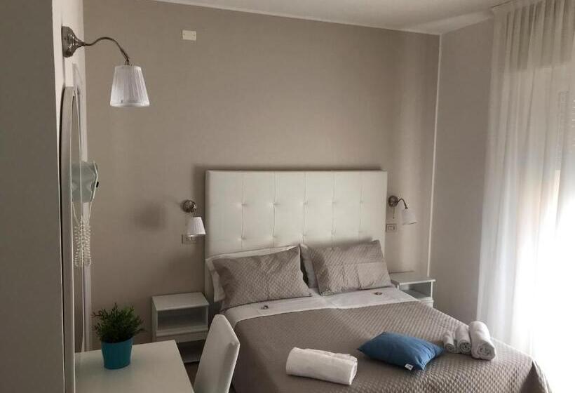 标准三人间, Vasco