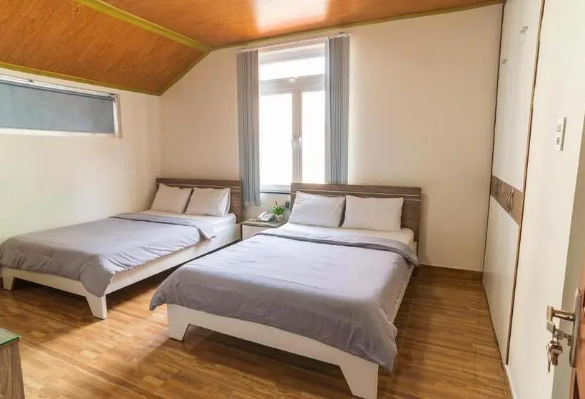 اتاق لوکس با چشم‌انداز باغ, Villa đăng Nguyên