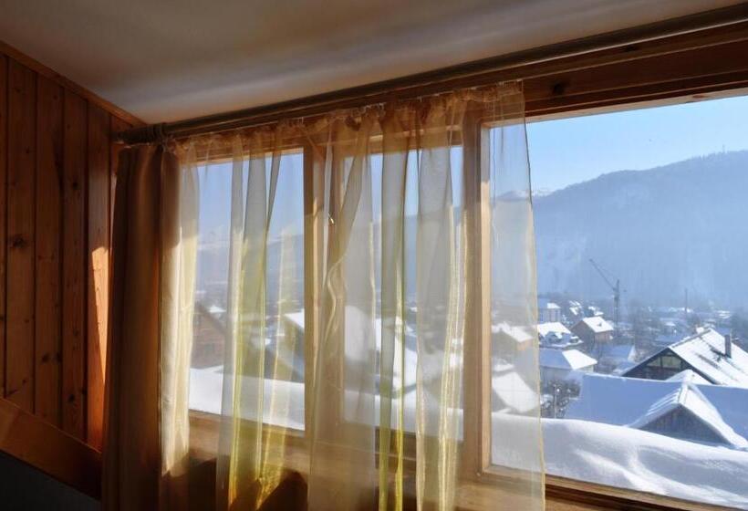 اتاق اکونومی, Sadyba Girske Povitria