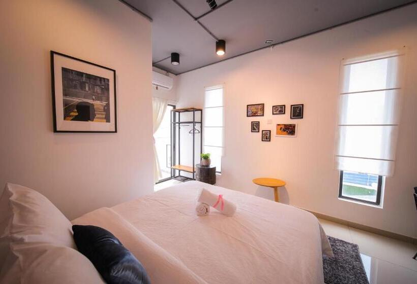 غرفة ديلوكس, The Lov Penang