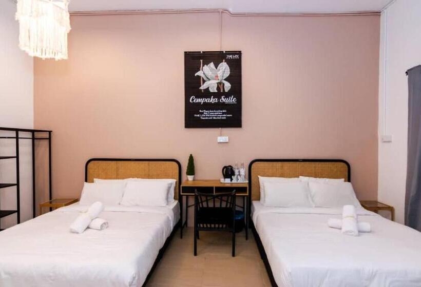 غرفة عائلية, The Lov Penang