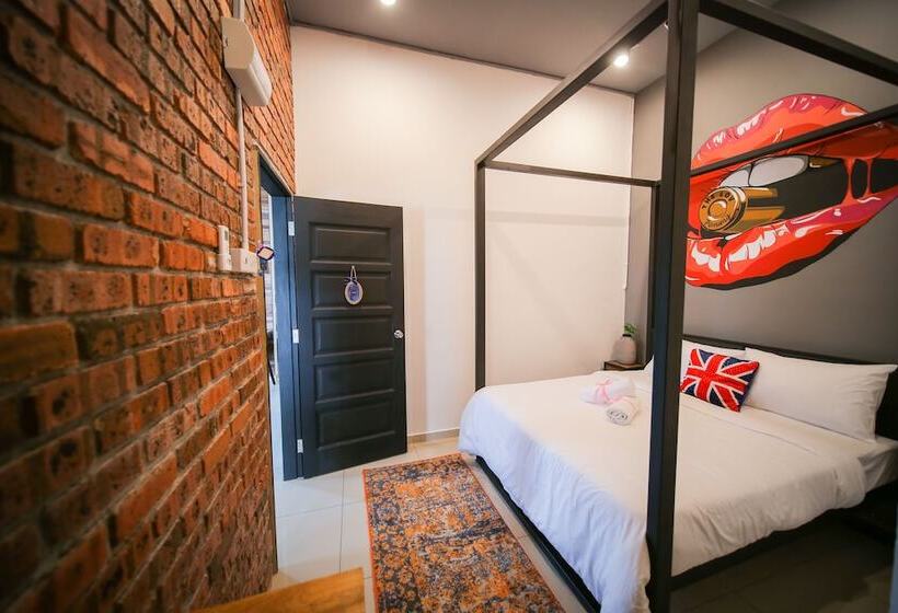 Номер Стандарт, The Lov Penang