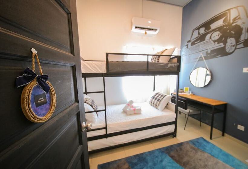 غرفة أساسية, The Lov Penang