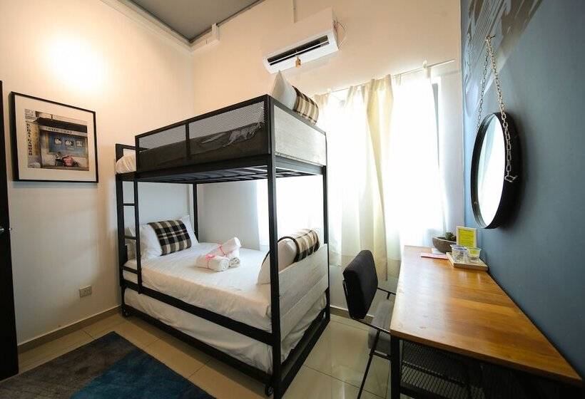 غرفة أساسية, The Lov Penang