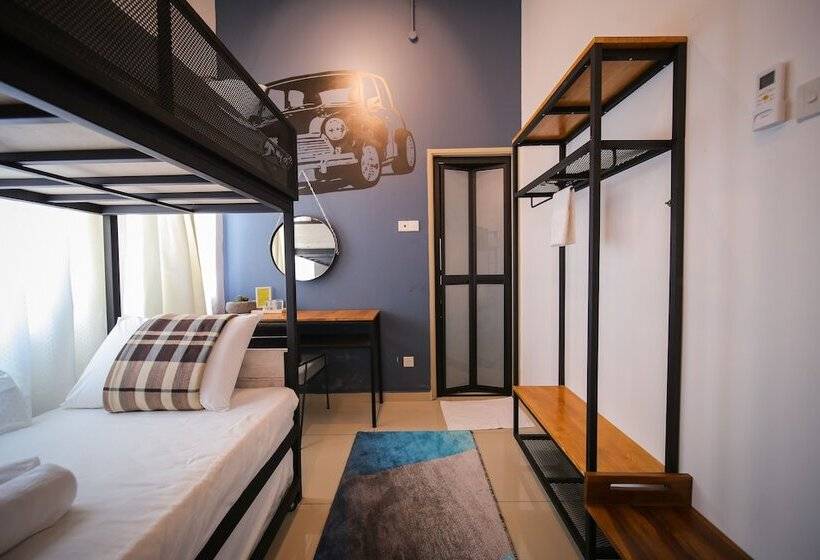 غرفة أساسية, The Lov Penang