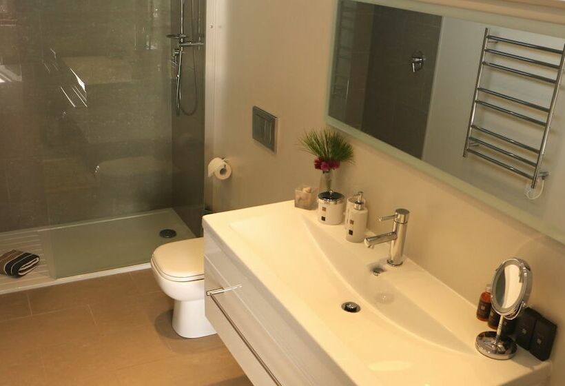 Студия Стандарт Двуспальная Кровать, The Bay Lodge