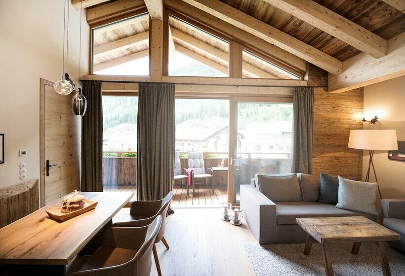 Апартаменты Comfort 2 Спальни, Galzig Lodge