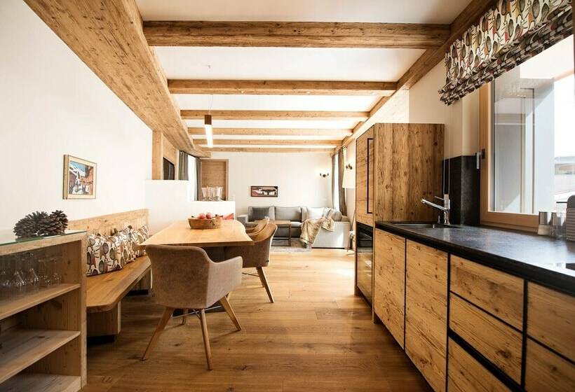 3 베드룸 컴포트 아파트, Galzig Lodge