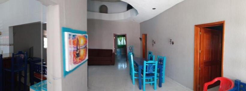 Вилла 3 Спальни, Casa Raymundo Suites
