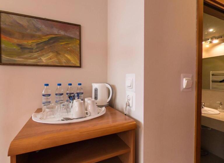 اتاق پنج‌تخته استاندارد, Apartamenty Kajzer