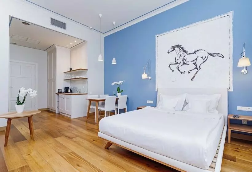 استودیو اجرایی, Apartamenty Bracka 6