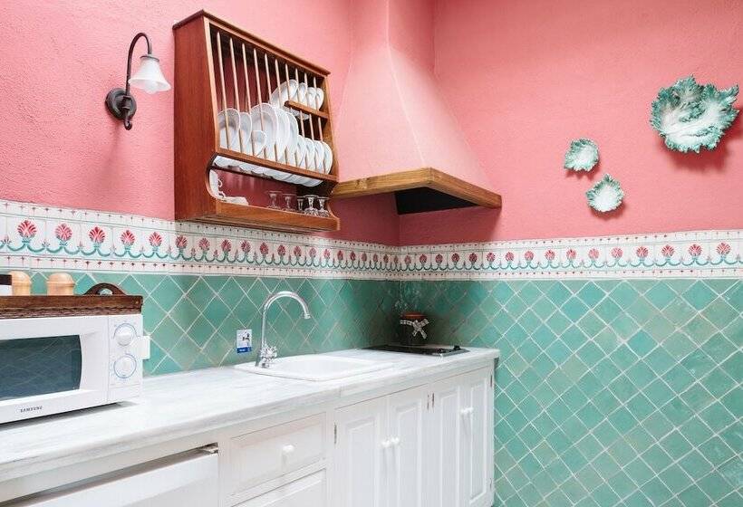 Апартаменты 2 Спальни, Casa Rural El Patio De Tita