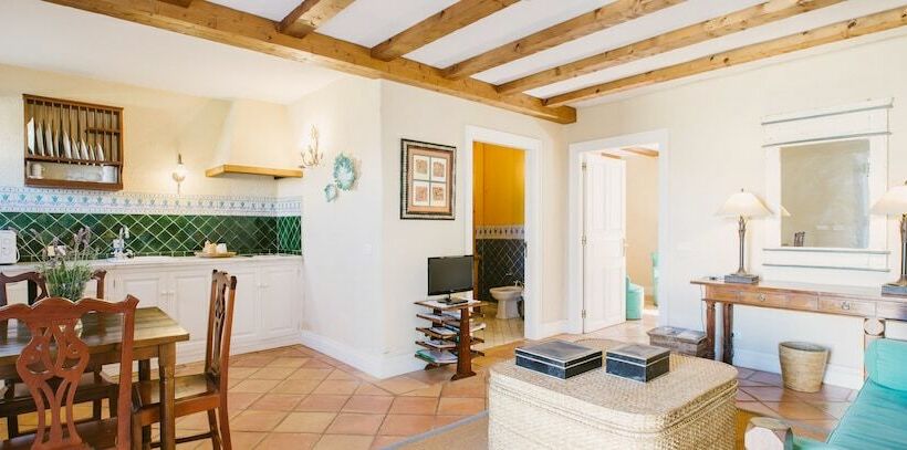 Апартаменты 2 Спальни, Casa Rural El Patio De Tita