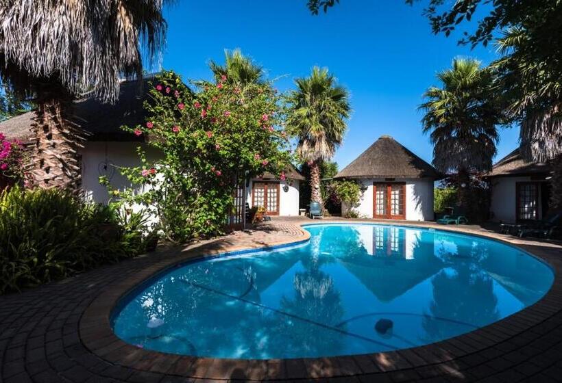 豪华房间带漩涡浴缸, French Lodge International