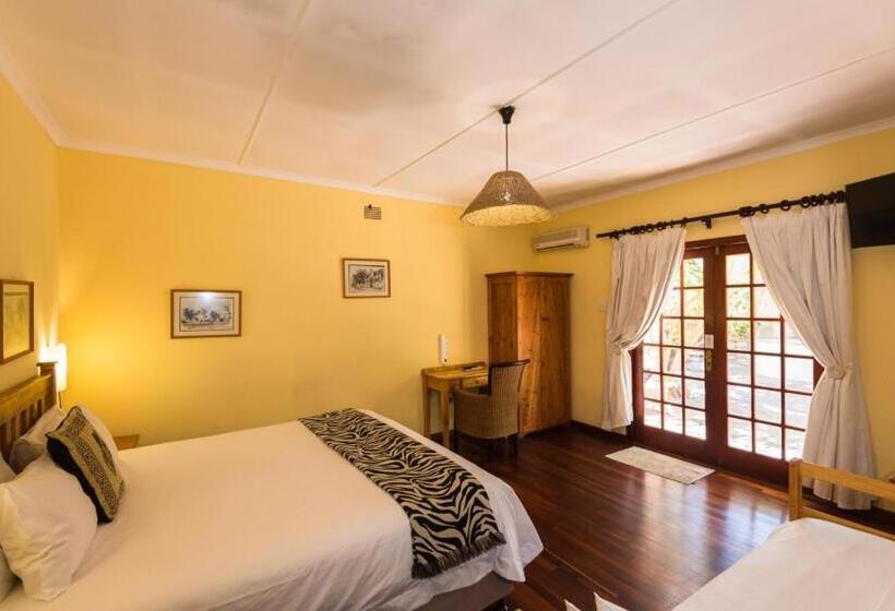 豪华房间带漩涡浴缸, French Lodge International