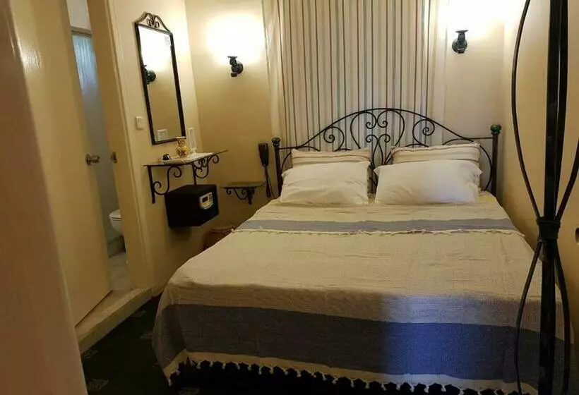 اتاق استاندارد, A&b Home