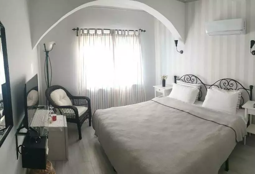 اتاق استاندارد, A&b Home