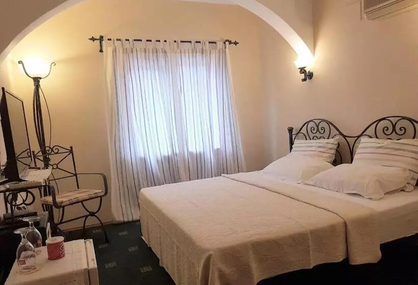 اتاق استاندارد, A&b Home
