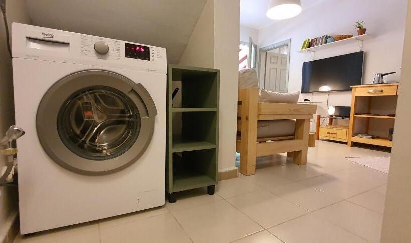 Апартаменты 1 Спальня Вид на Сад, A&b Home