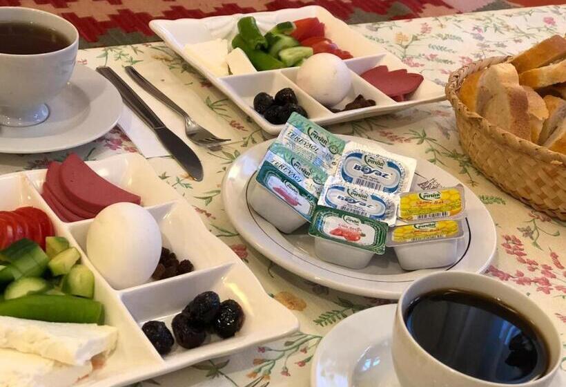 キングサイズベッドのデラックスルーム, Antique