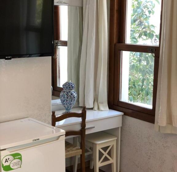 キングサイズベッドのデラックスルーム, Antique