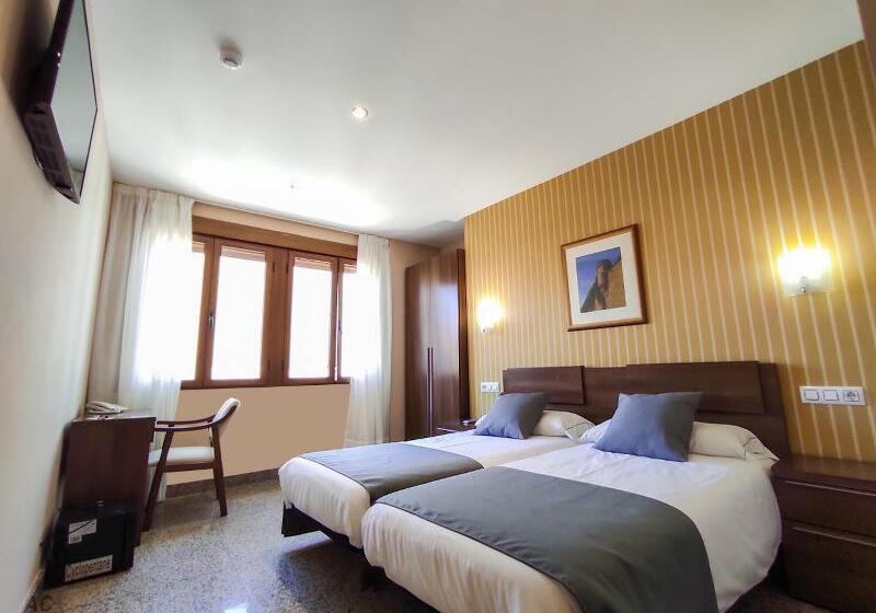 스탠다드 룸, Arcos Catedral