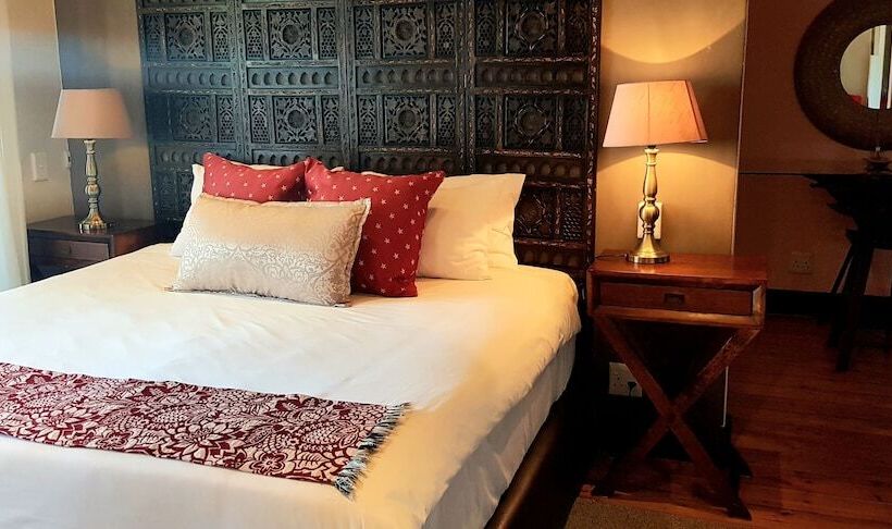 اتاق لوکس, Avatara