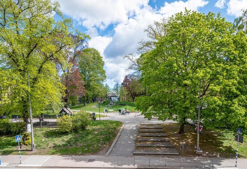 جناح جونيور, Bema