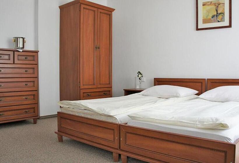 Номер Стандарт, Corum