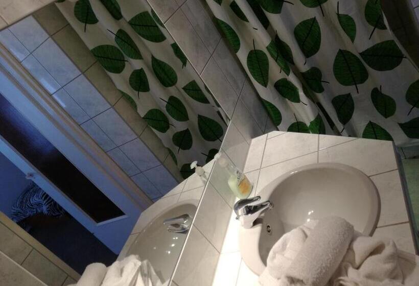 Трехместный Номер Комфорт, Corum