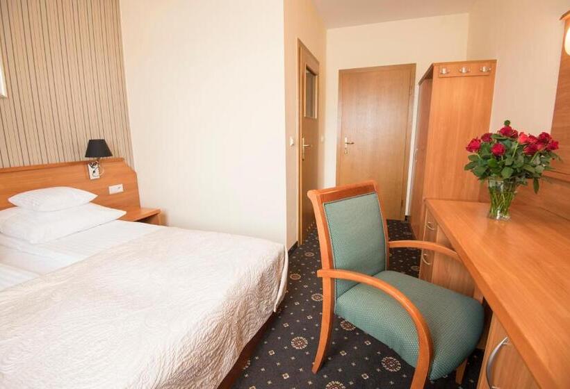 חדר סטנדרט, Daria