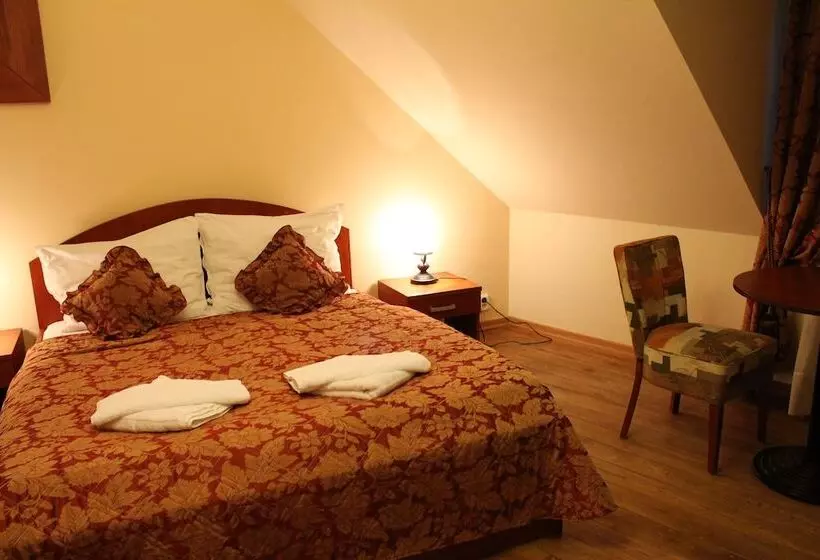 اتاق استاندارد, Enjoy Inn