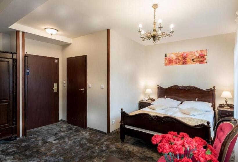 اتاق استاندارد, Gotyk