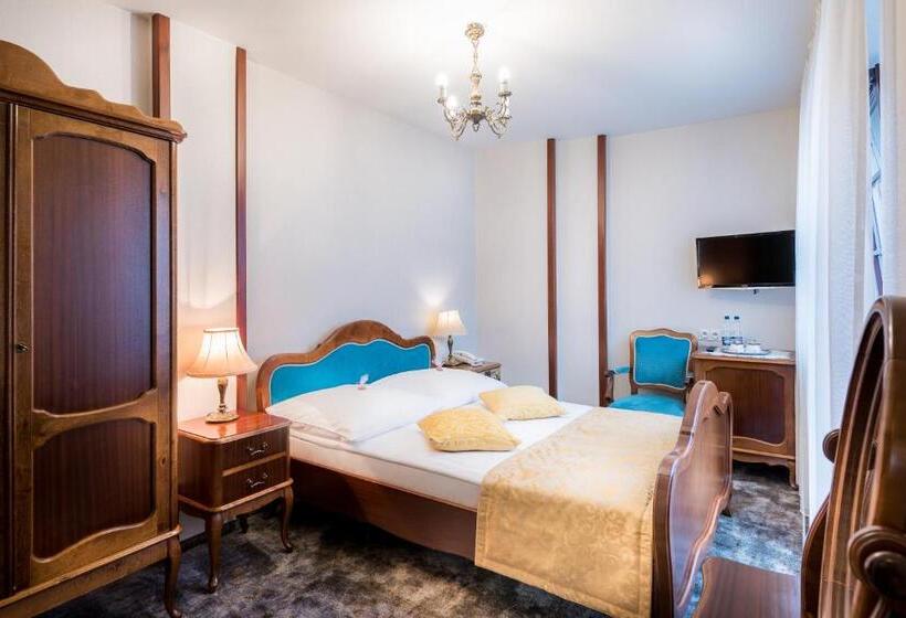 اتاق استاندارد, Gotyk