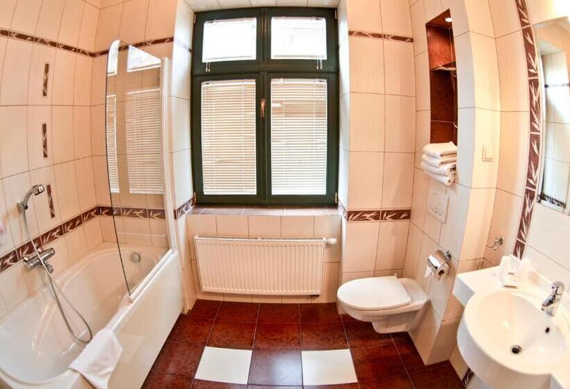 اتاق لوکس, Gotyk