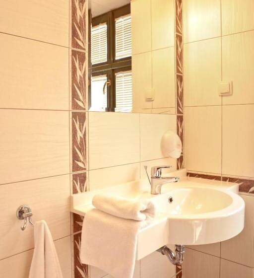 اتاق استاندارد, Gotyk