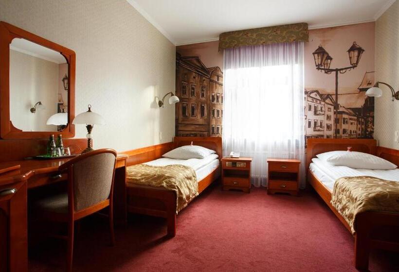 اتاق استاندارد, Gotyk