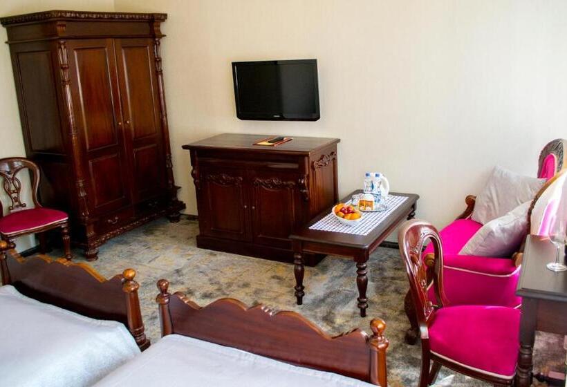 اتاق استاندارد, Gotyk