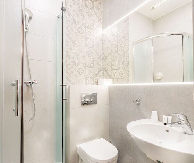 اتاق استاندارد, Gotyk