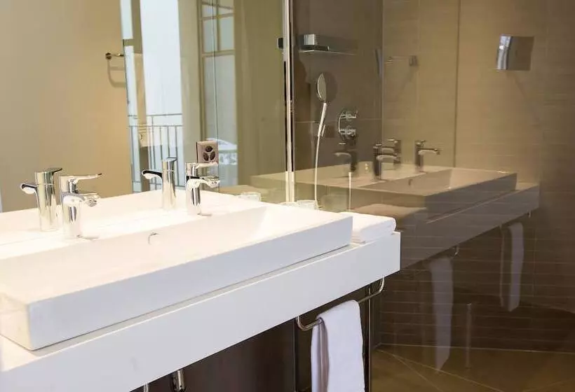 スイート, Hôtel Des Voyageurs Boutique