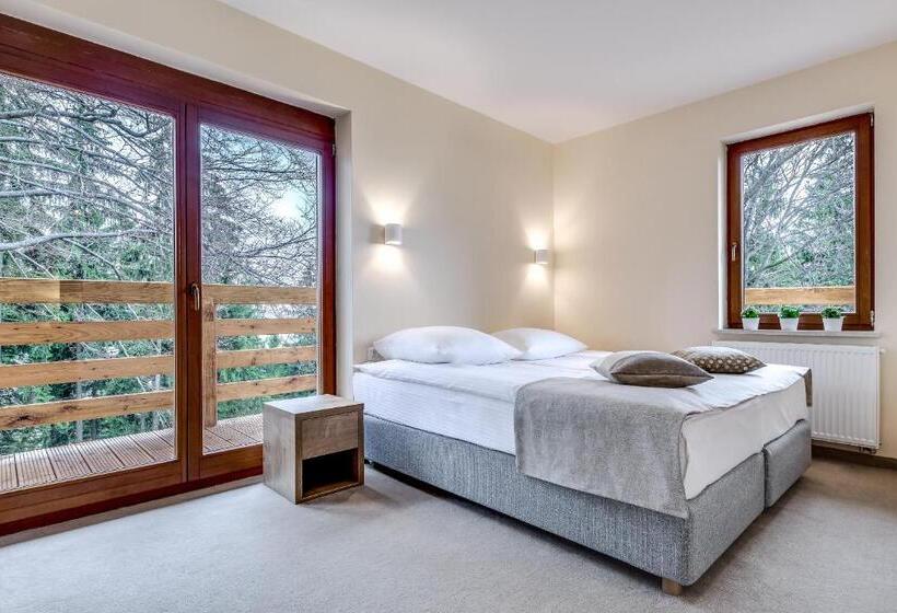 Апартаменты 2 Спальни, Zamek Księża Góra