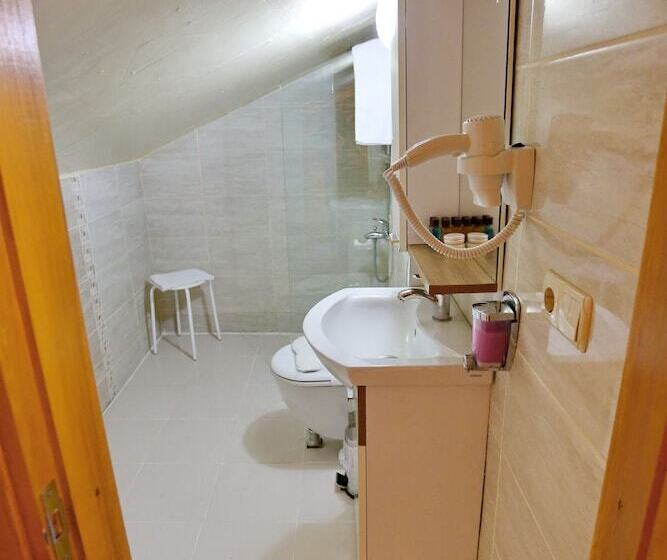 اتاق استاندارد با چشمانداز پارک, Le Safran Suite