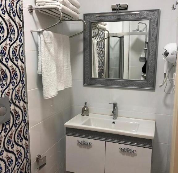 اتاق سوپریور سه تخته, Le Safran Suite