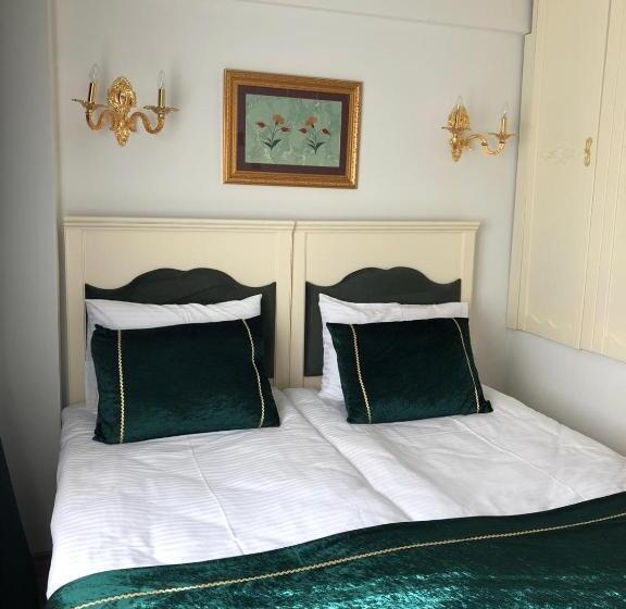 اتاق سوپریور با تخت بزرگ, Le Safran Suite