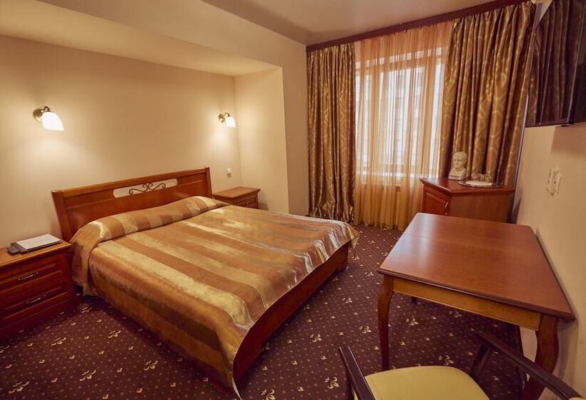 Quarto Superior, Le Vashoff