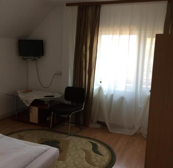 패밀리 룸, Pensiunea Kristine Sibiu