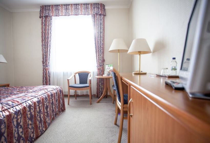 غرفة قياسية, Szydłowski