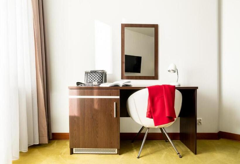 Quarto Premium, Wilga