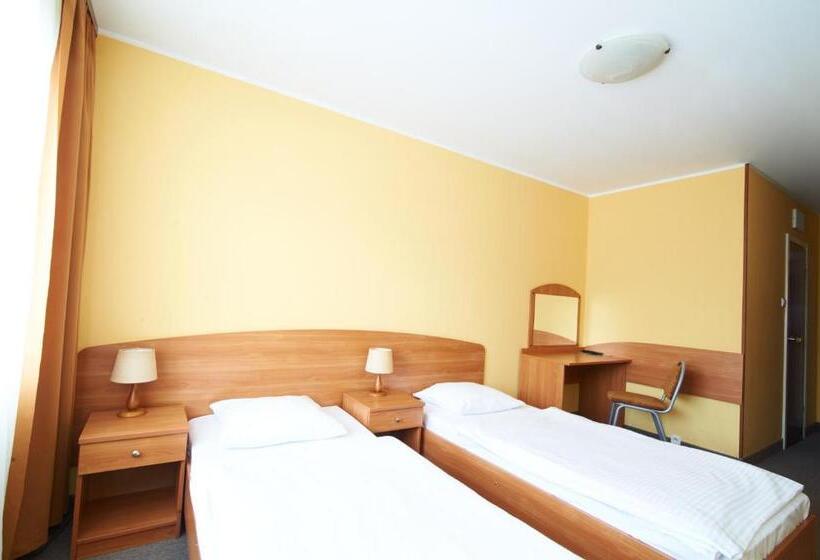 标准间, Obiekt Hotelarski Patron